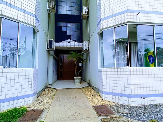 #50 - Apartamento para Locação em Joinville - SC
