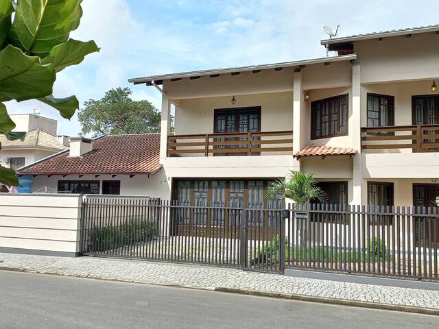 #57 - Casa para Locação em Joinville - SC