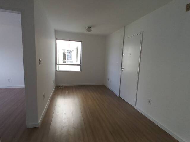 Apartamento para Venda em Joinville - 5