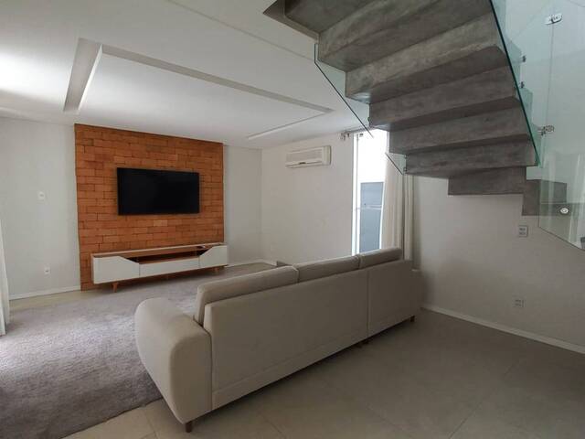 Casa para Locação em Joinville - 4