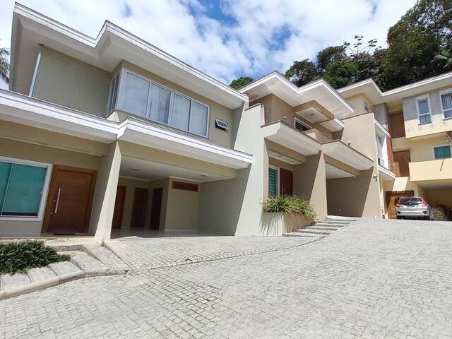 #CC00002 - Casa para Locação em Joinville - SC