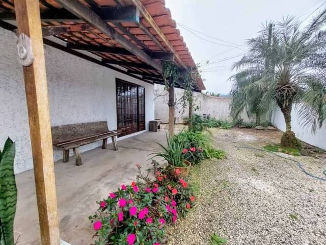 #81 - Casa para Venda em Joinville - SC