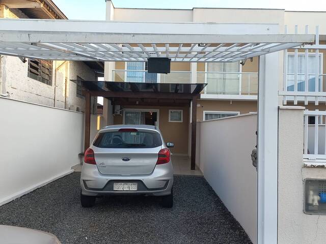 #83 - Casa para Locação em Joinville - SC