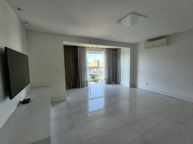 Apartamento para Locação em Joinville - 4